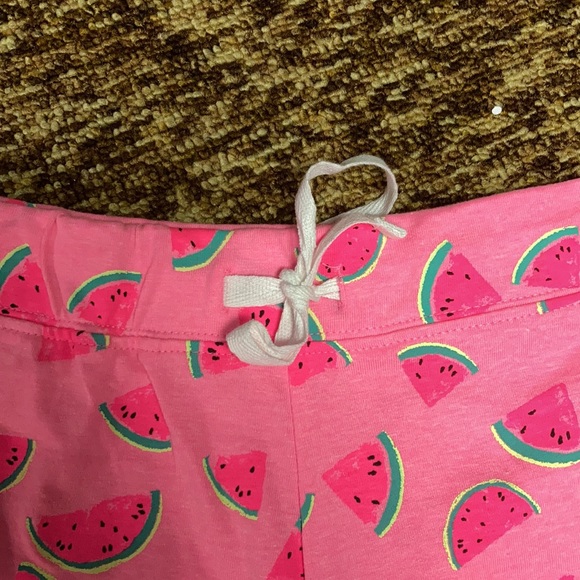 Zeros Girls Watermelon Shorts - Picture 2 of 3